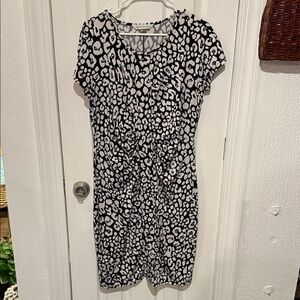Peter Nygard Black and White Animal Print Midi Dress
